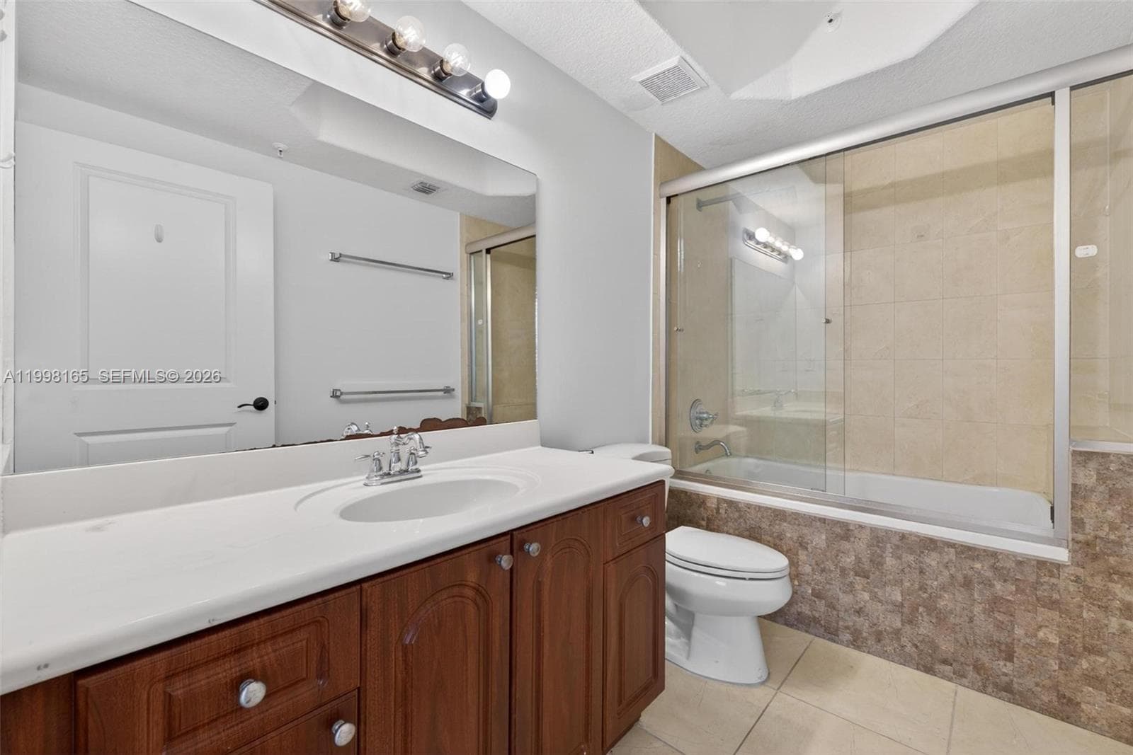 2301 SW 27th Ave # 906, Miami FL 33145 — 29