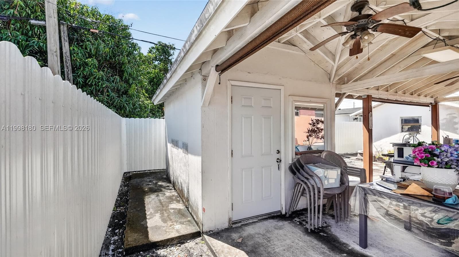 10420 NW 35th Pl, Miami FL 33147 — 27