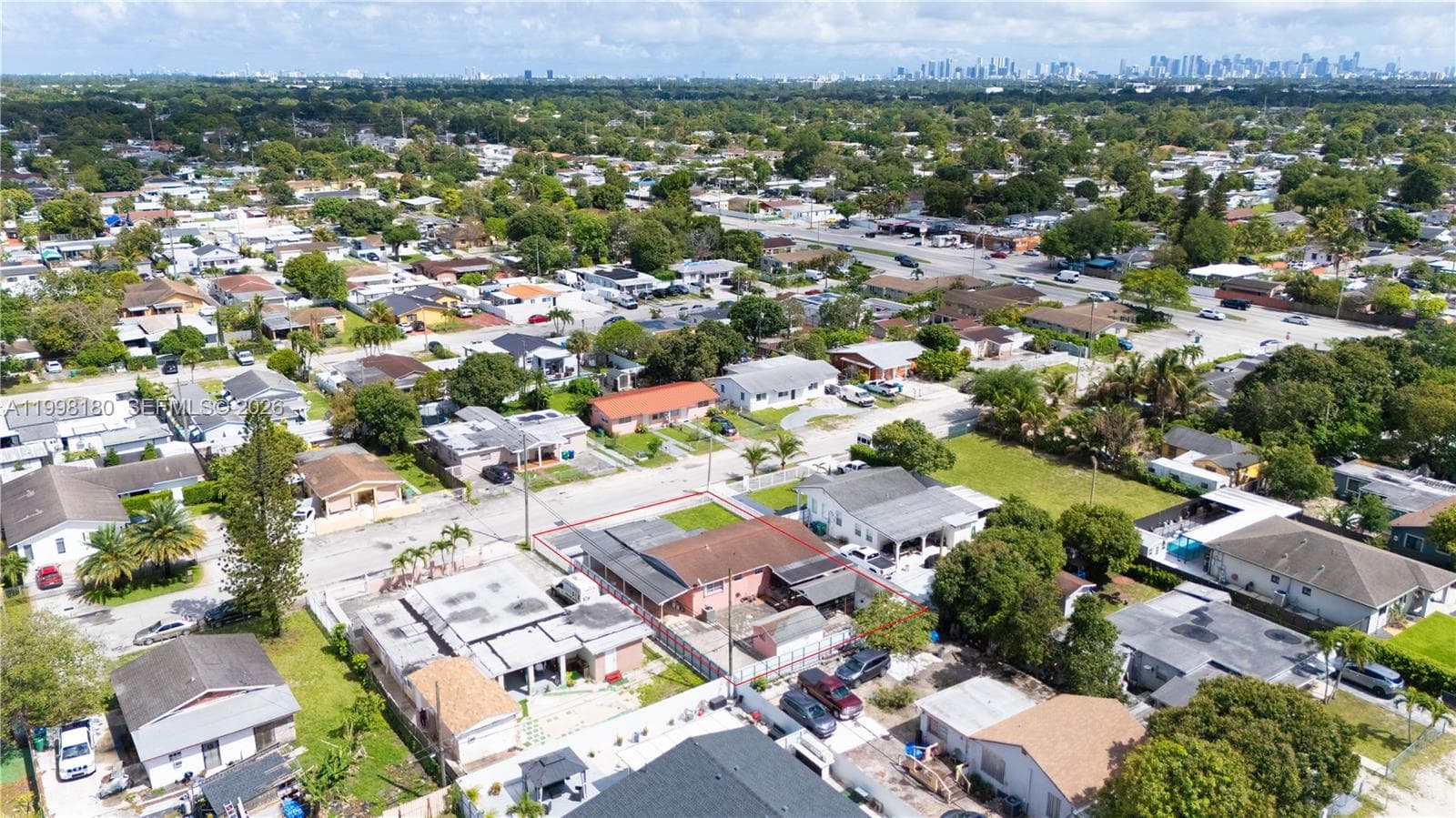 10420 NW 35th Pl, Miami FL 33147 — 43