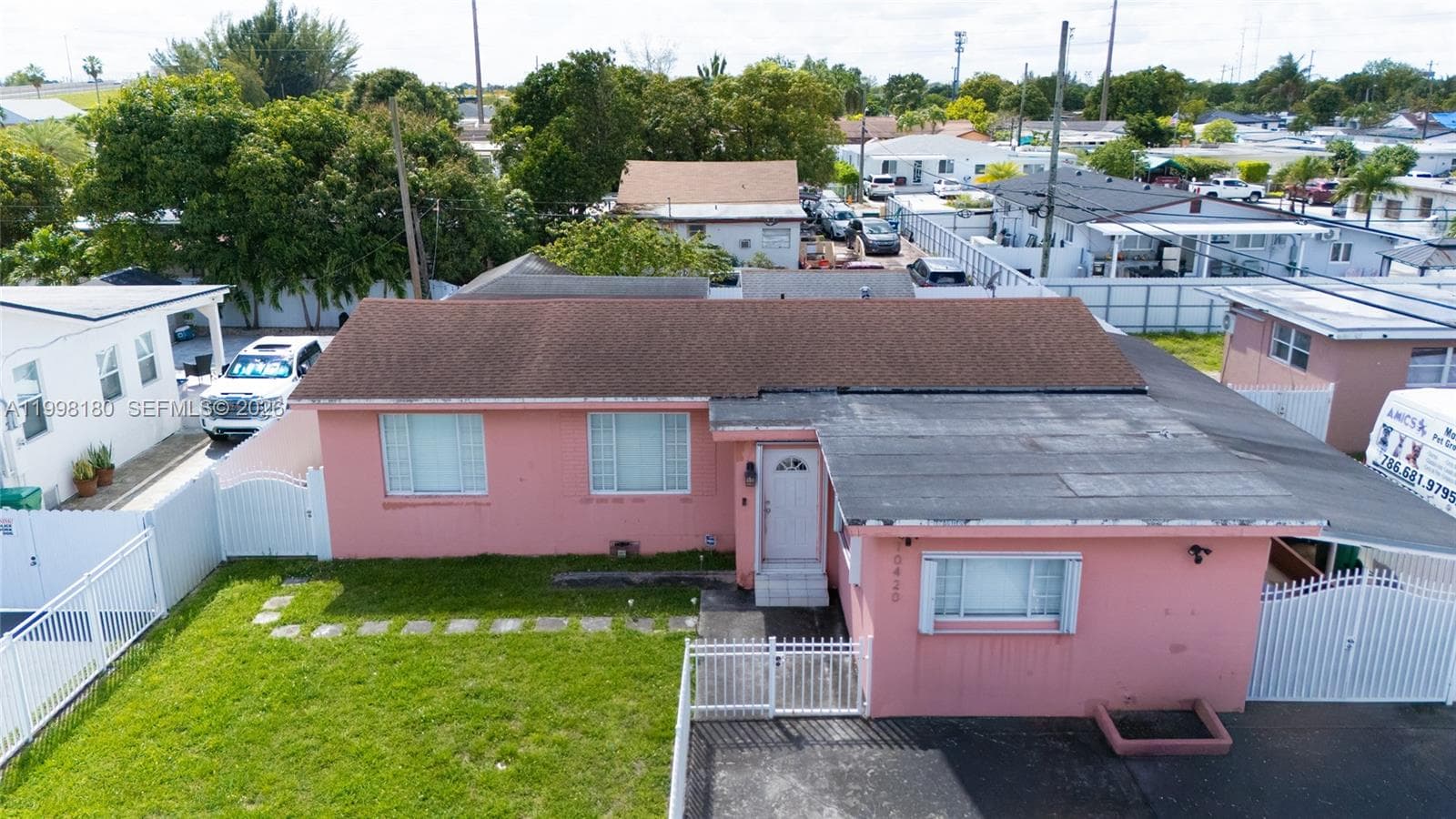 10420 NW 35th Pl, Miami FL 33147 — 1