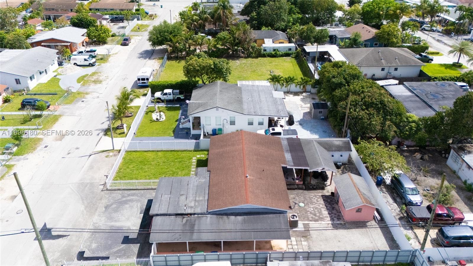10420 NW 35th Pl, Miami FL 33147 — 38