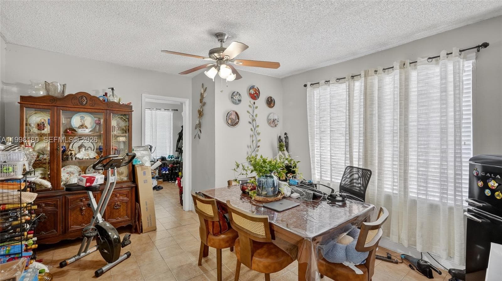 10420 NW 35th Pl, Miami FL 33147 — 10