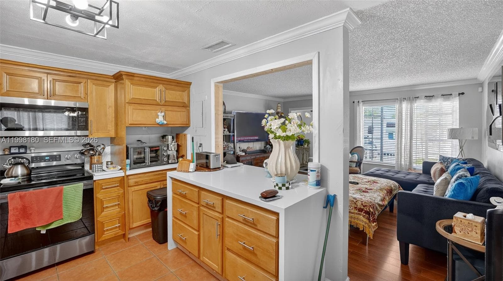 10420 NW 35th Pl, Miami FL 33147 — 14