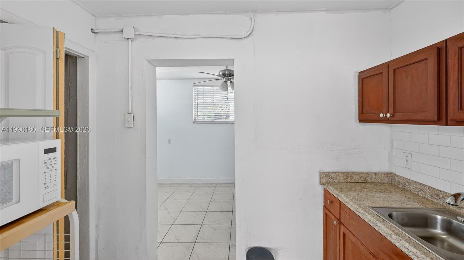 10420 NW 35th Pl, Miami FL 33147 — 29