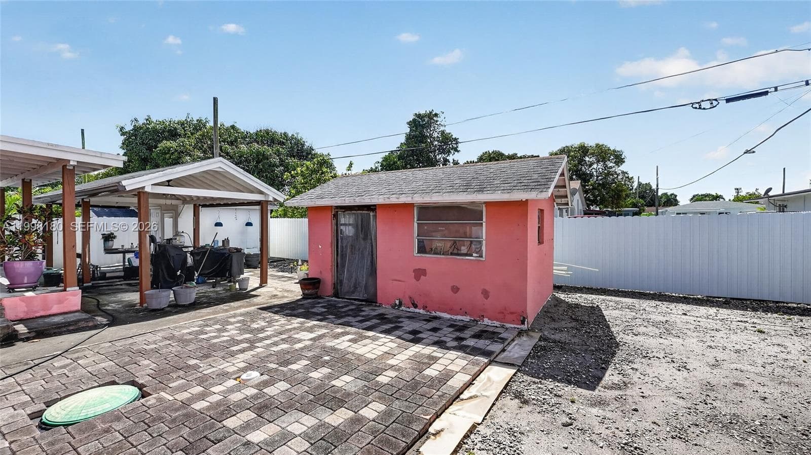 10420 NW 35th Pl, Miami FL 33147 — 25