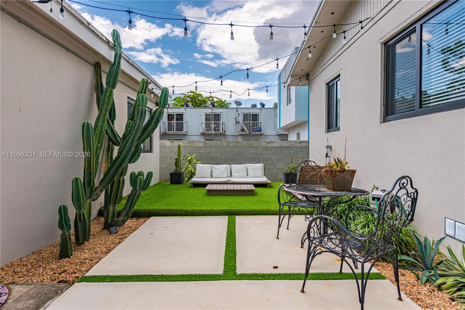 2925 NW 11th Ave, Miami FL 33127 — 22