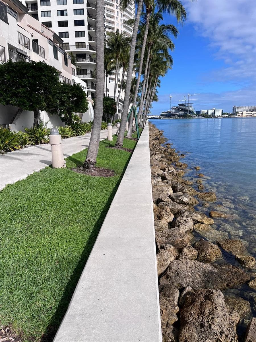 540 Brickell Key Drive # 1721, Miami FL 33131 — 22