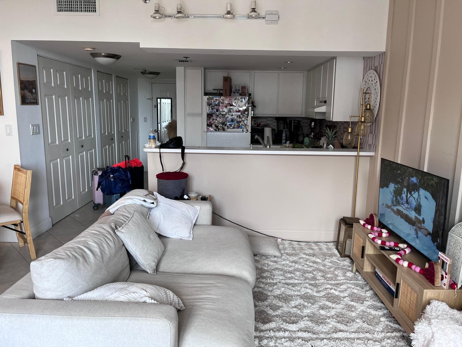 540 Brickell Key Drive # 1721, Miami FL 33131 — 4