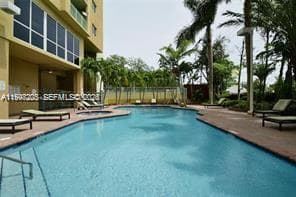 Coral Plaza Of Miami Cond, Miami, FL — 31