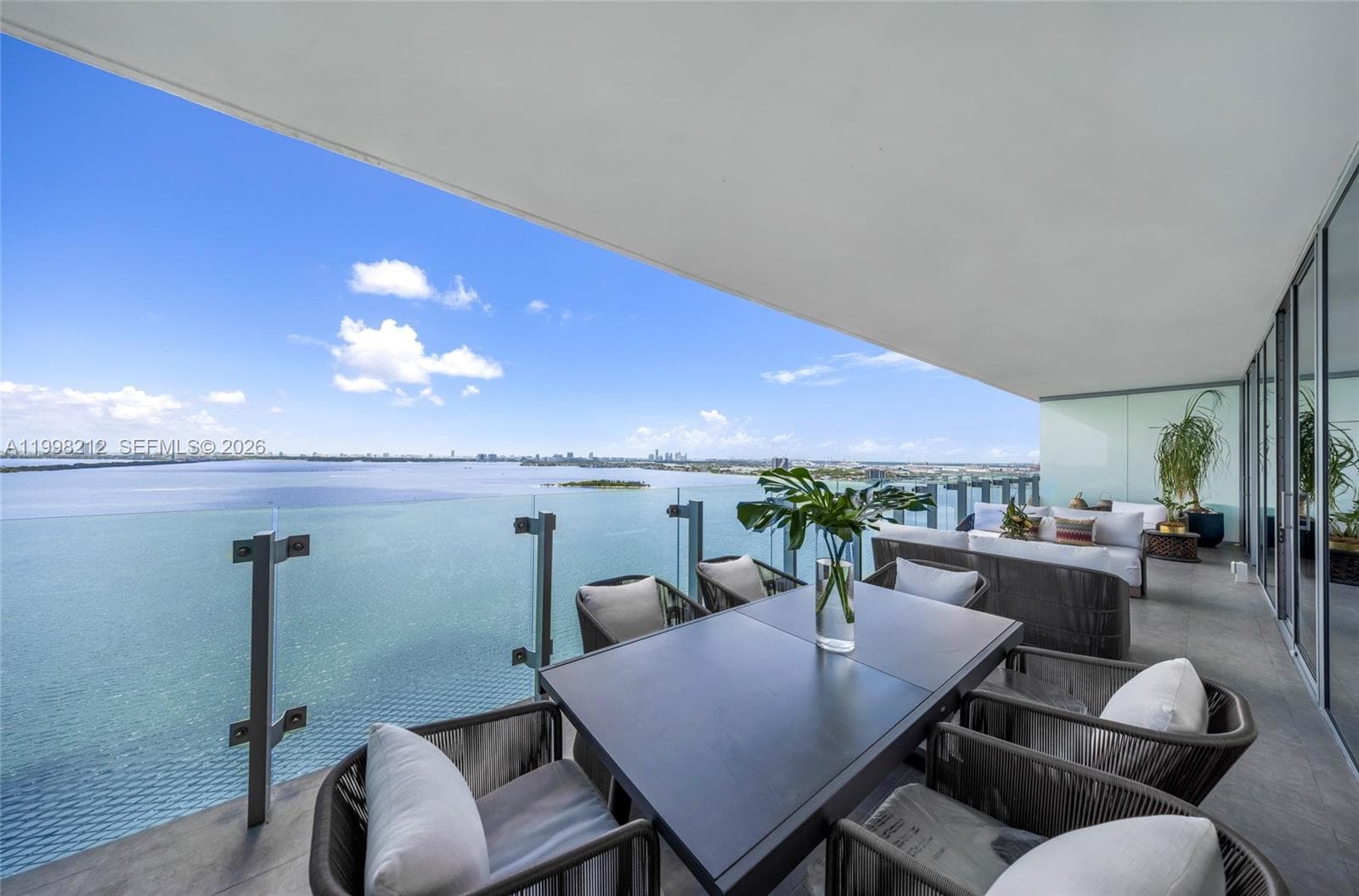 700 NE 26th Ter # 2202, Miami FL 33137 — 1