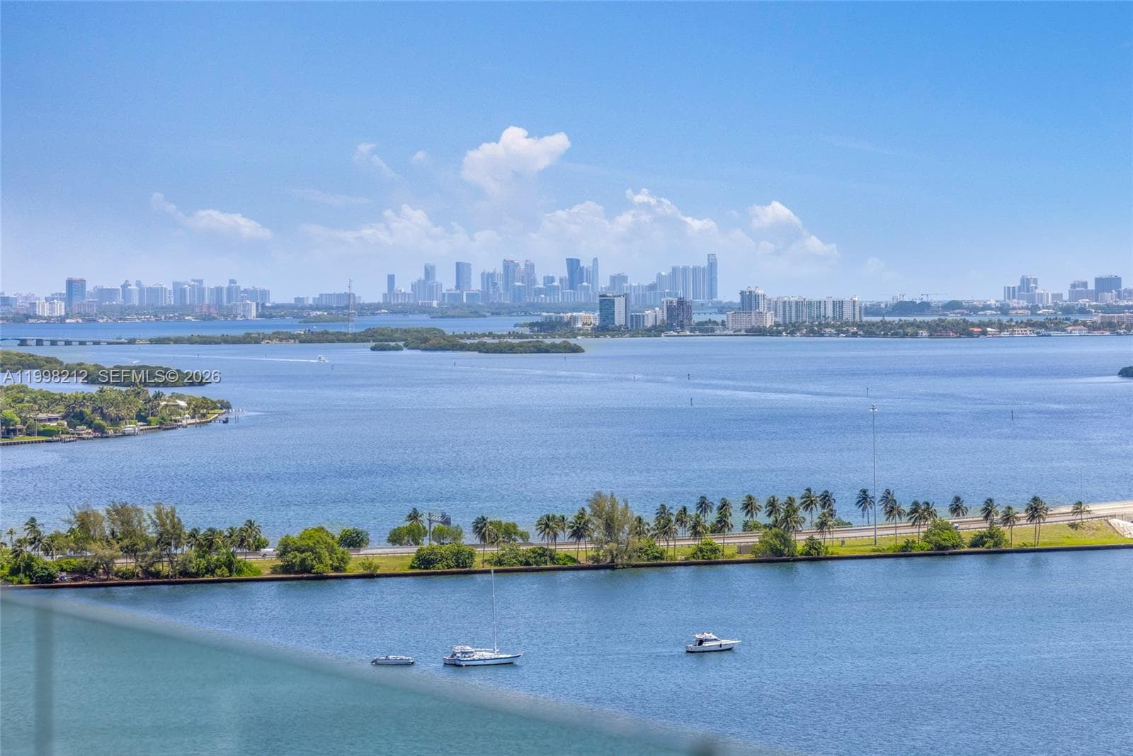 700 NE 26th Ter # 2202, Miami FL 33137 — 50