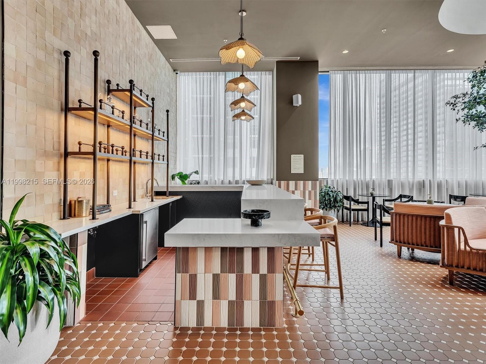 11 NE 6th street # 2214, Miami FL 33132 — 32