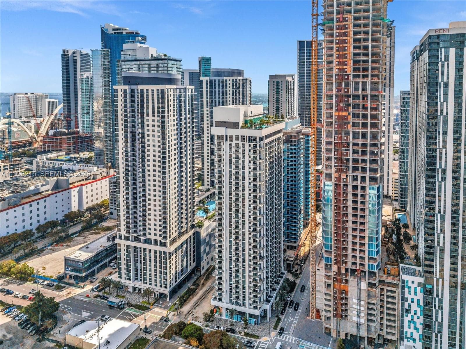 11 NE 6th street # 2214, Miami FL 33132 — 44