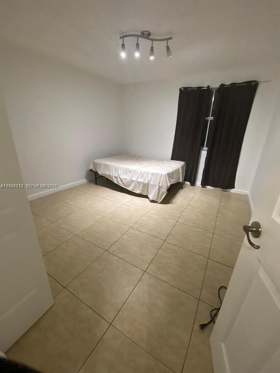 9761 NW 46th Ter # 107, Doral FL 33178 — 9