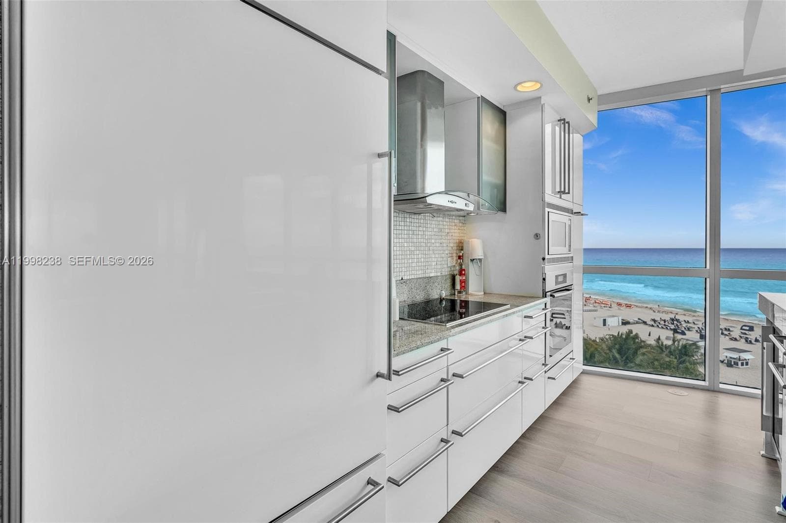3801 Collins Ave # 806, Miami Beach FL 33140 — 43