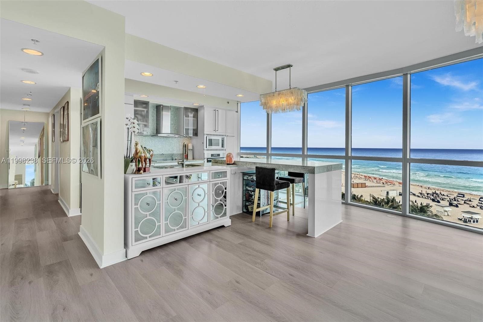 3801 Collins Ave # 806, Miami Beach FL 33140 — 36