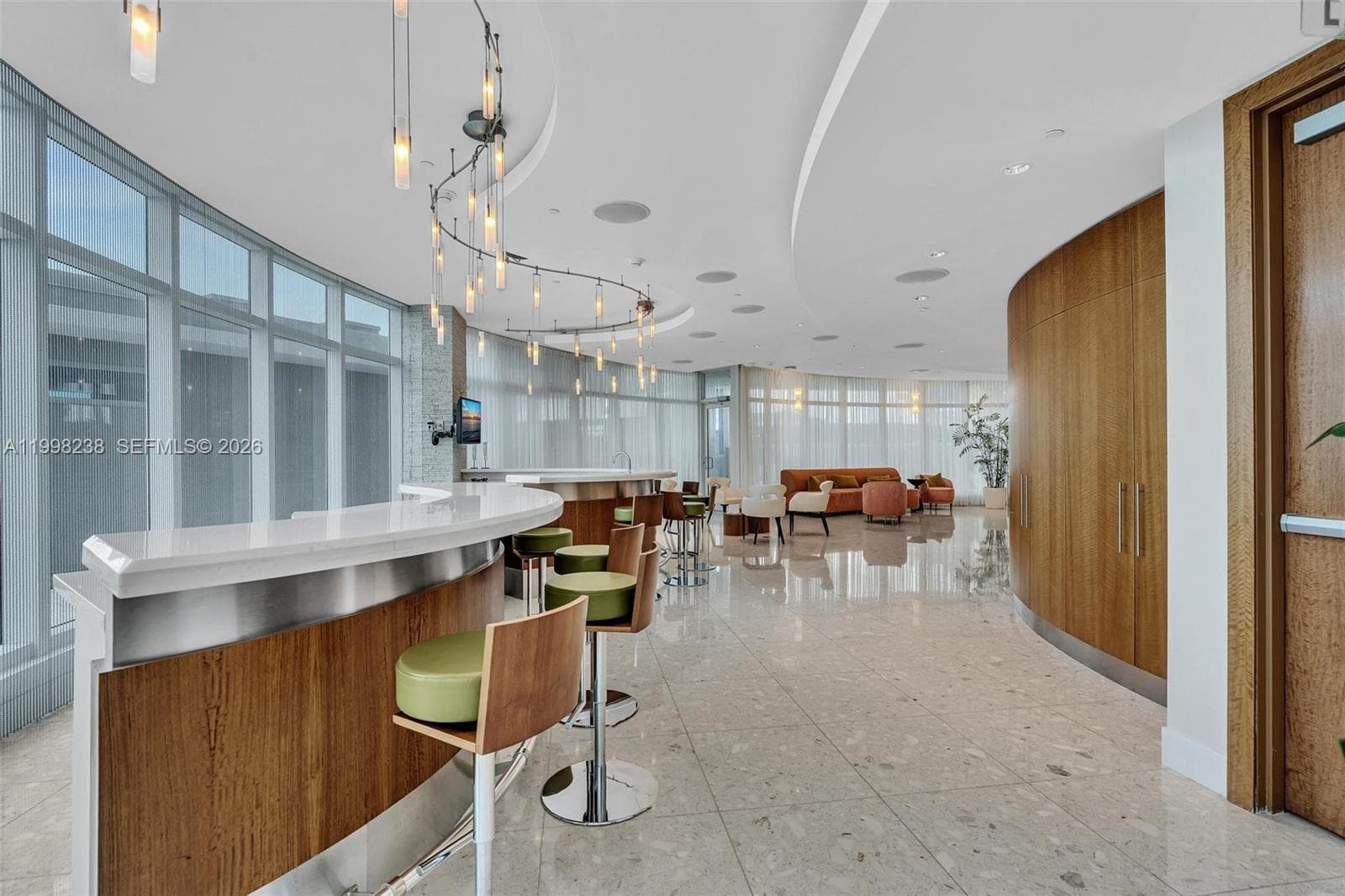 3801 Collins Ave # 806, Miami Beach FL 33140 — 71