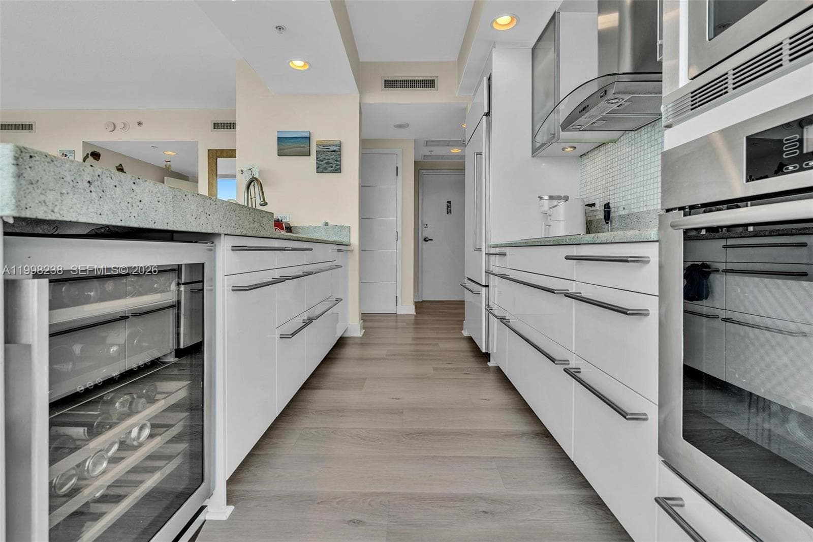 3801 Collins Ave # 806, Miami Beach FL 33140 — 49