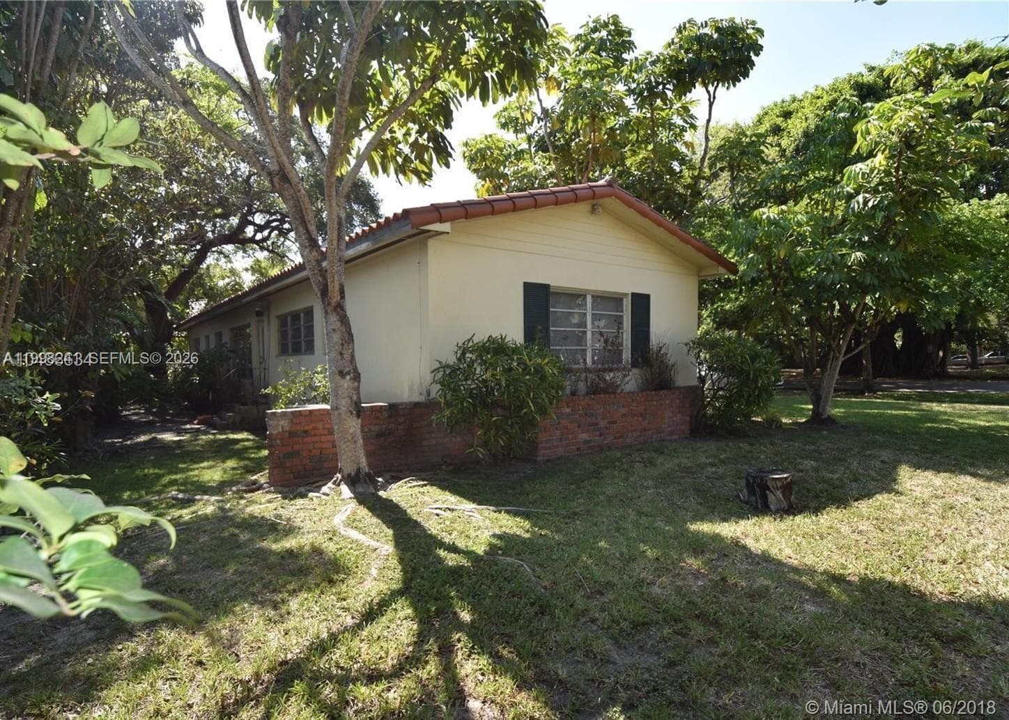 800 Andalusia Ave, Coral Gables FL 33134 — 17