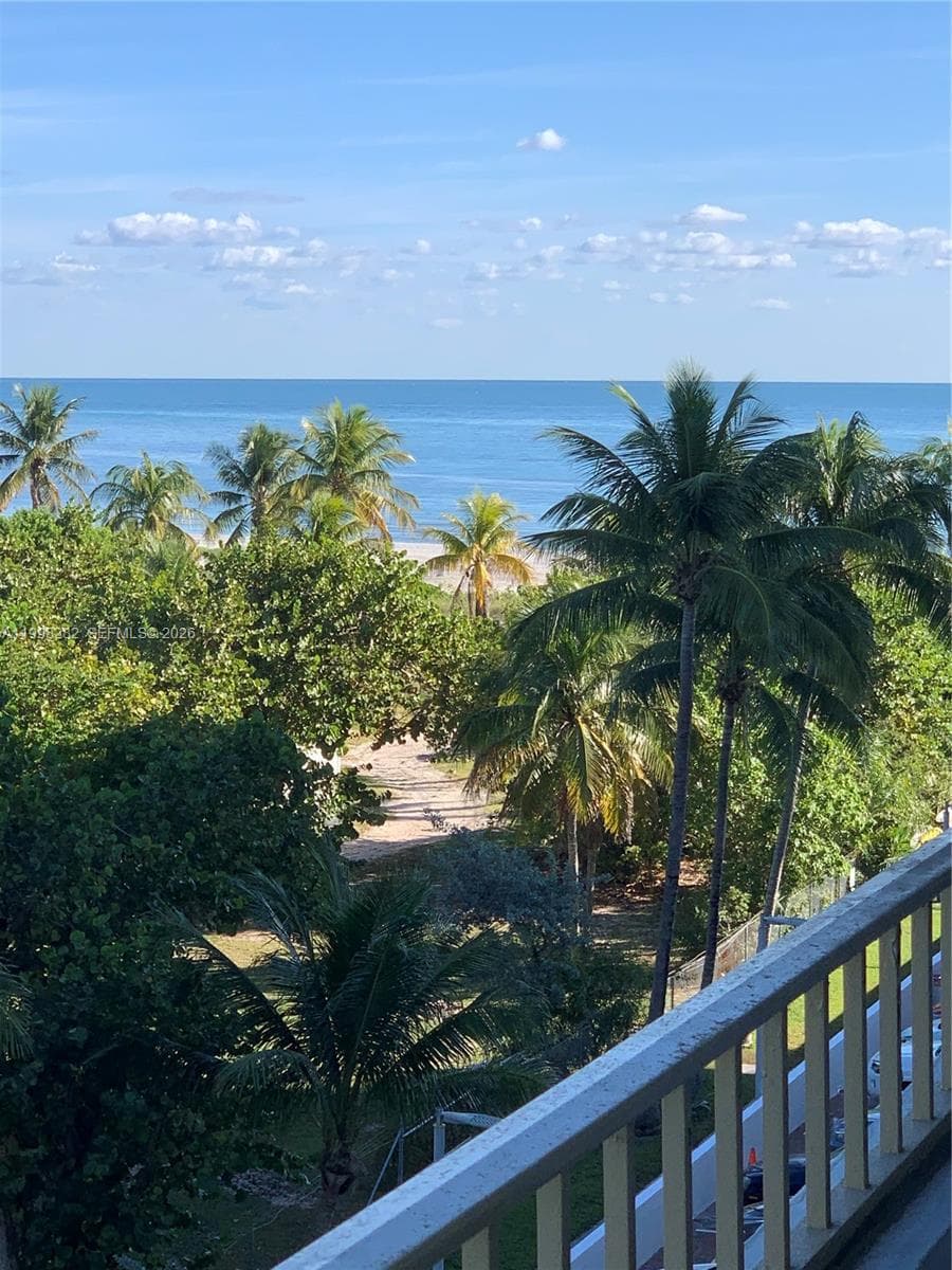 177 Ocean Lane Dr # 512, Key Biscayne FL 33149 — 2