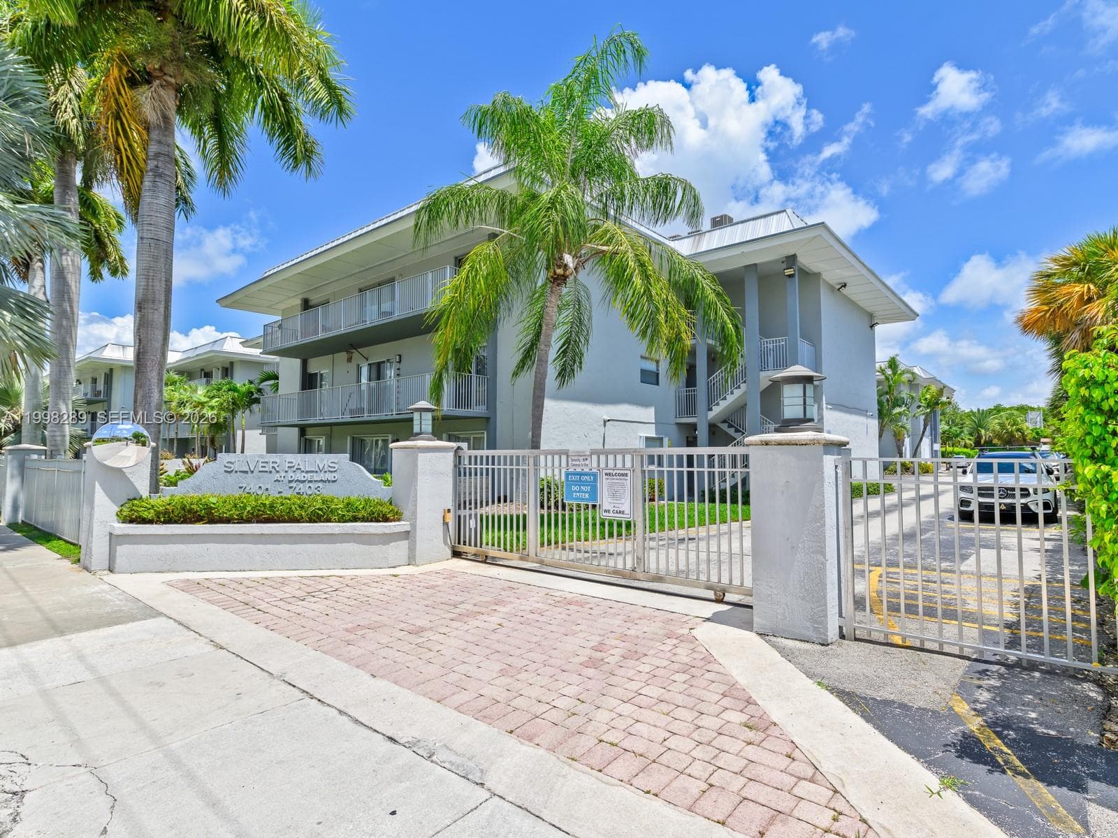 7403 SW 82nd St # 201N, Miami FL 33143 — 2