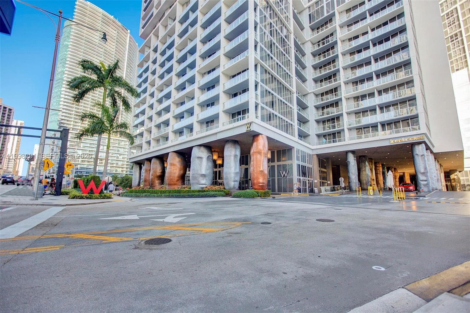 475 Brickell Ave # 5010, Miami FL 33131 — 19