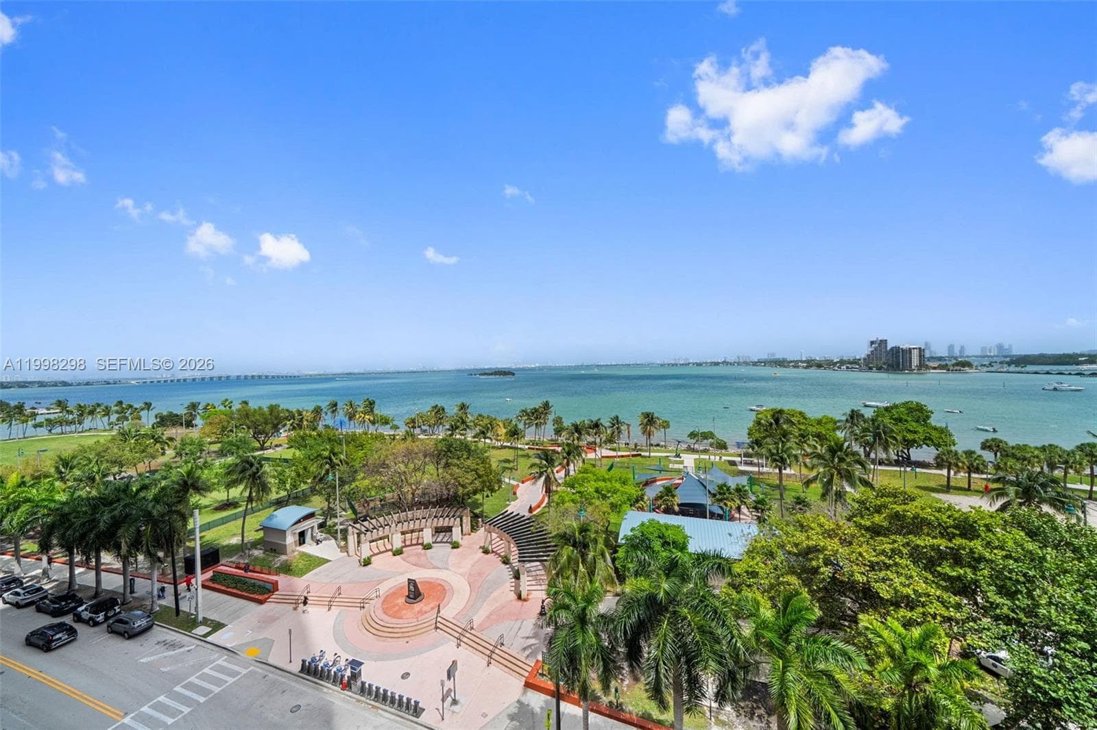 488 NE 18th St # 715, Miami FL 33132 — 52