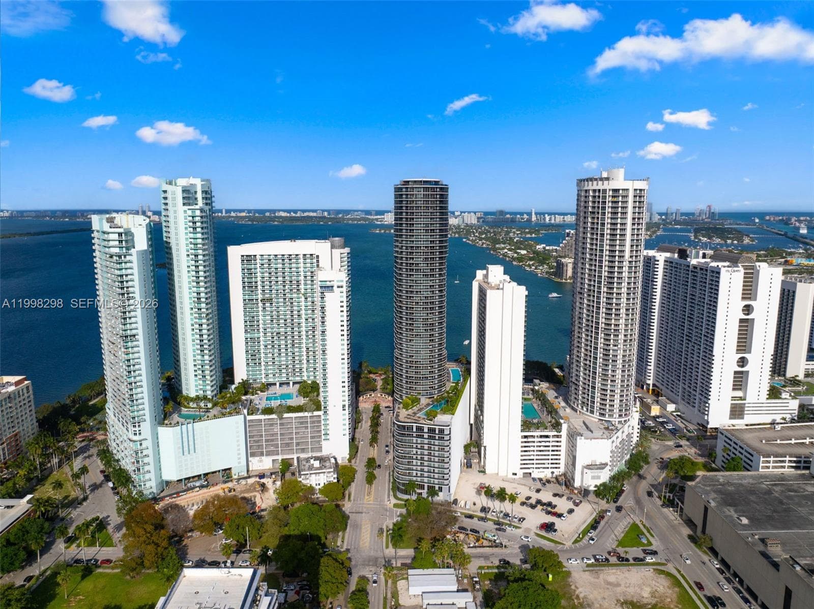 488 NE 18th St # 715, Miami FL 33132 — 55