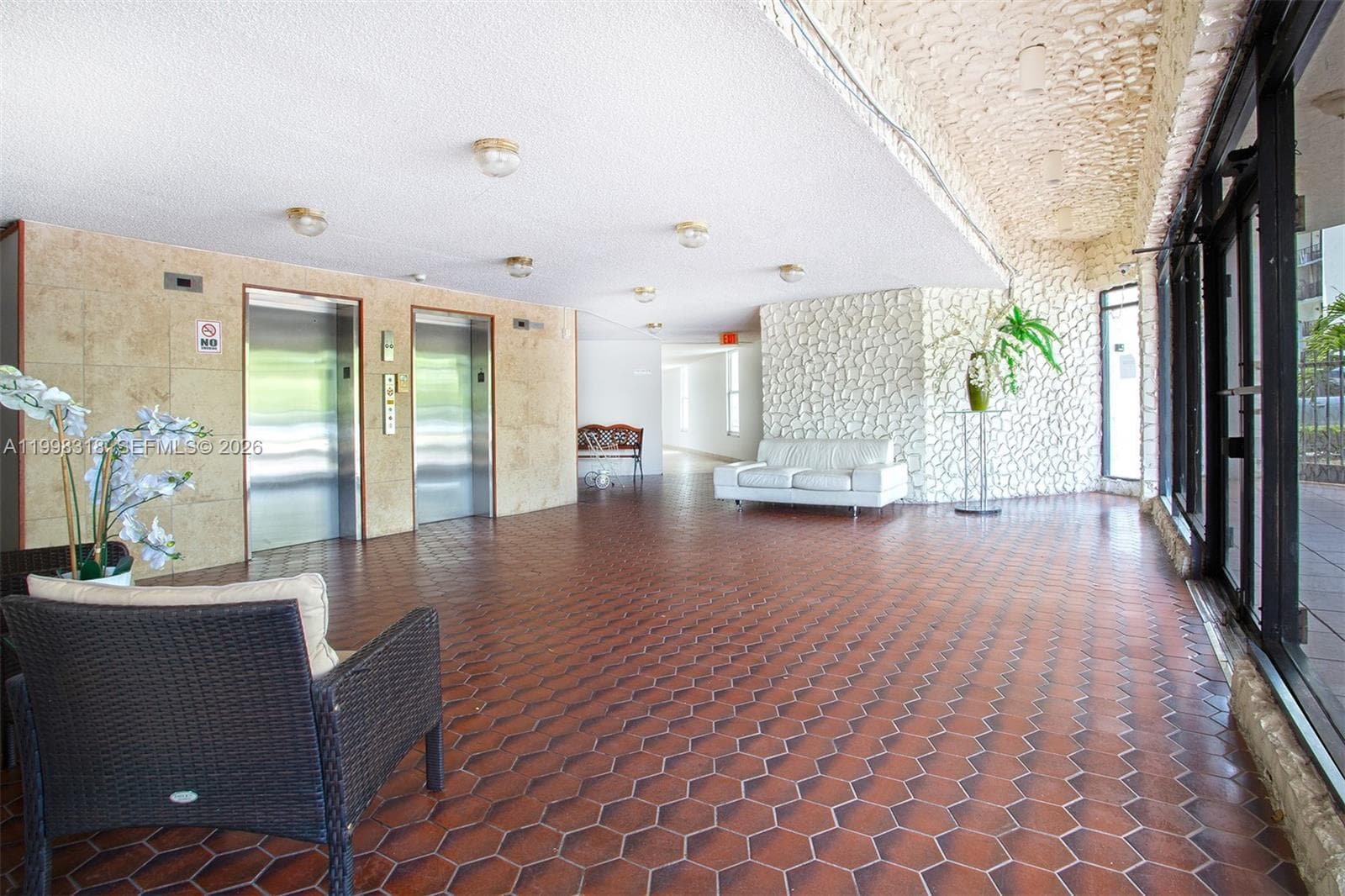 9682 Fontainebleau Blvd # 503, Miami FL 33172 — 29