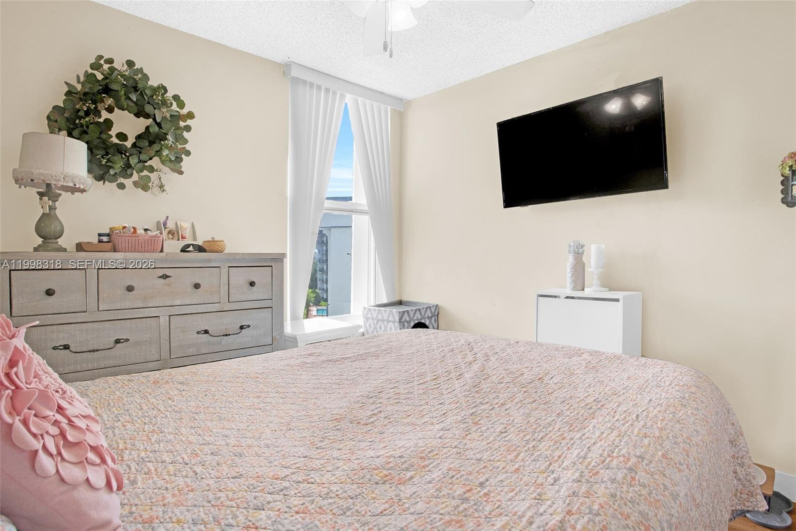 9682 Fontainebleau Blvd # 503, Miami FL 33172 — 21