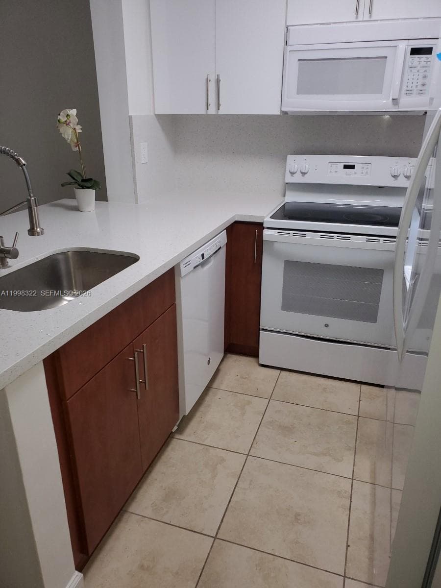 15241 SW 80th St # 307, Miami FL 33193 — 2