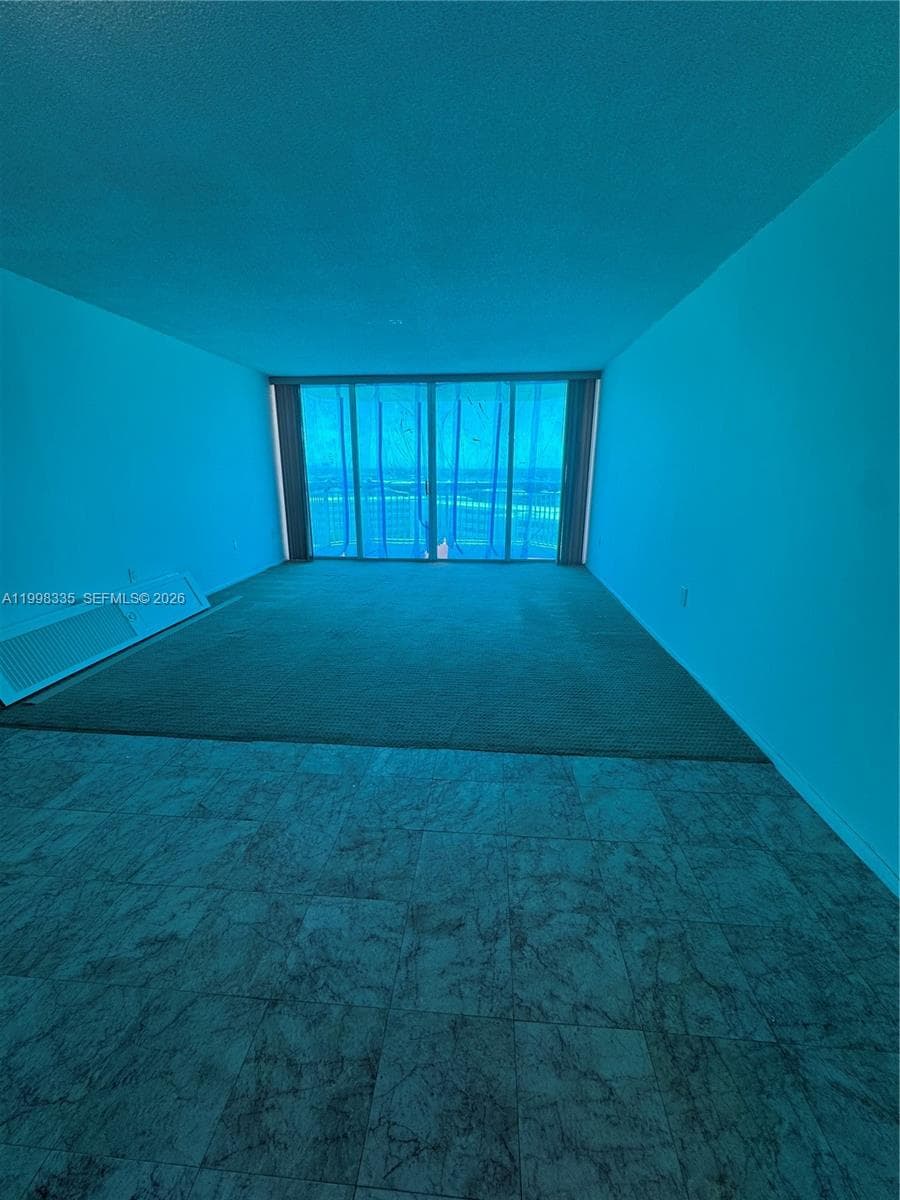 18011 Biscayne Blvd # 1003, Aventura FL 33160 — 13