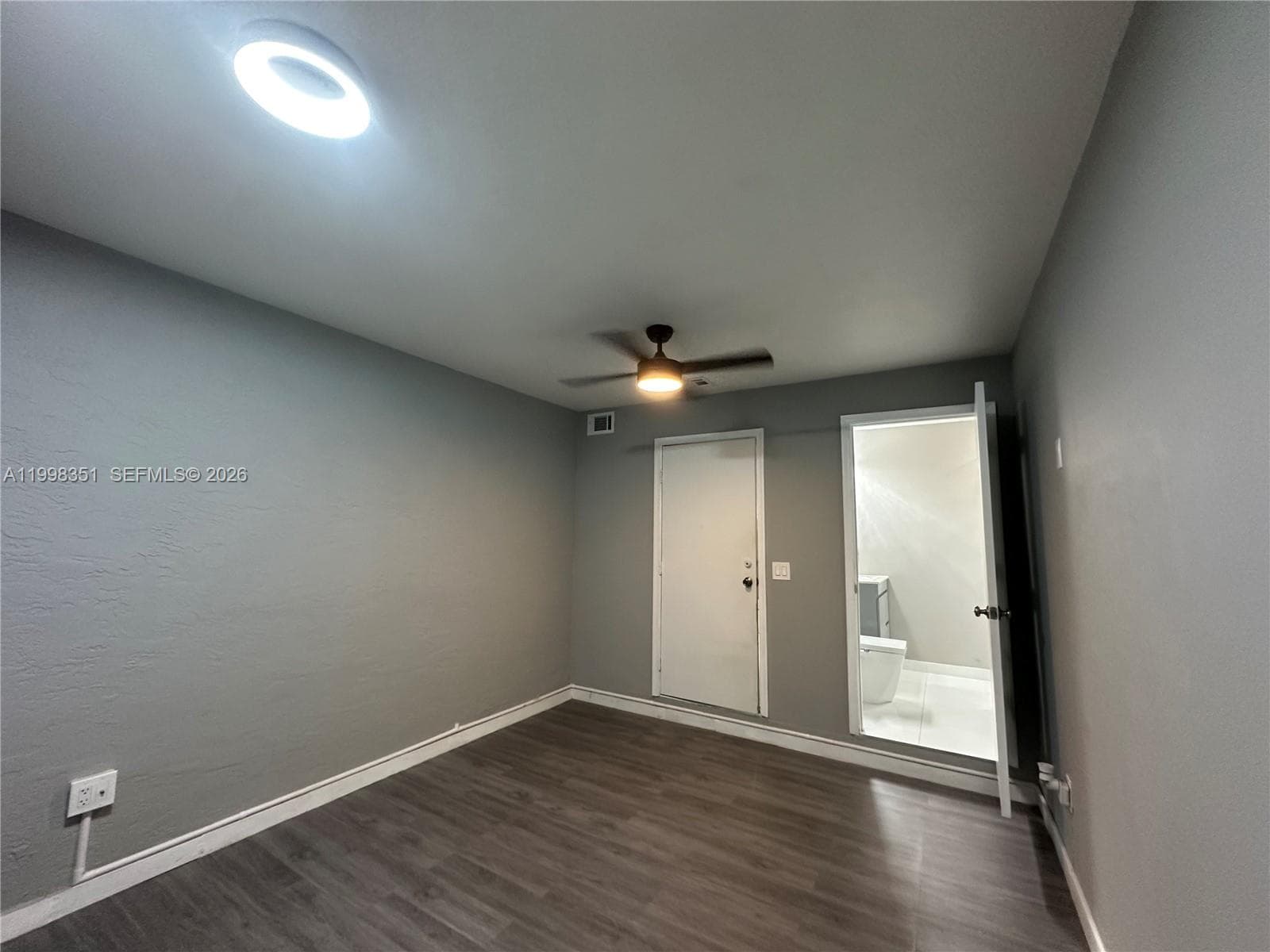 9069 NW 193rd St, Hialeah FL 33018 — 11