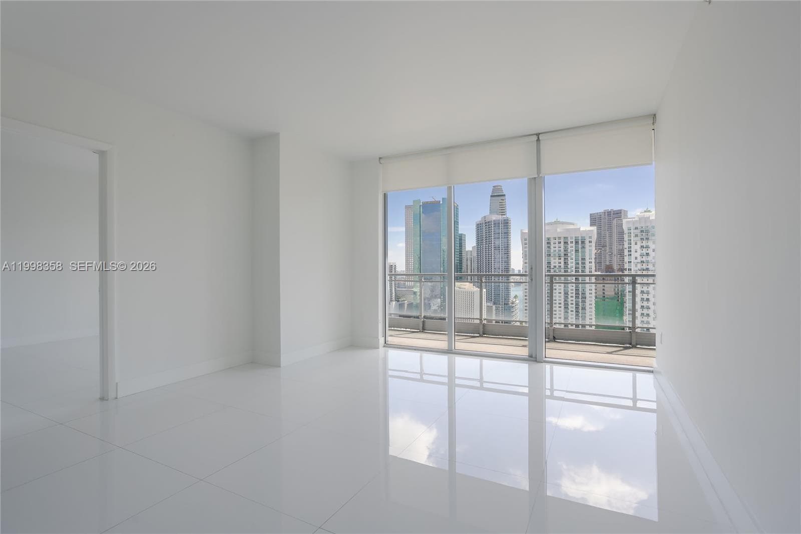 92 SW 3rd St # 3512, Miami FL 33130 — 2