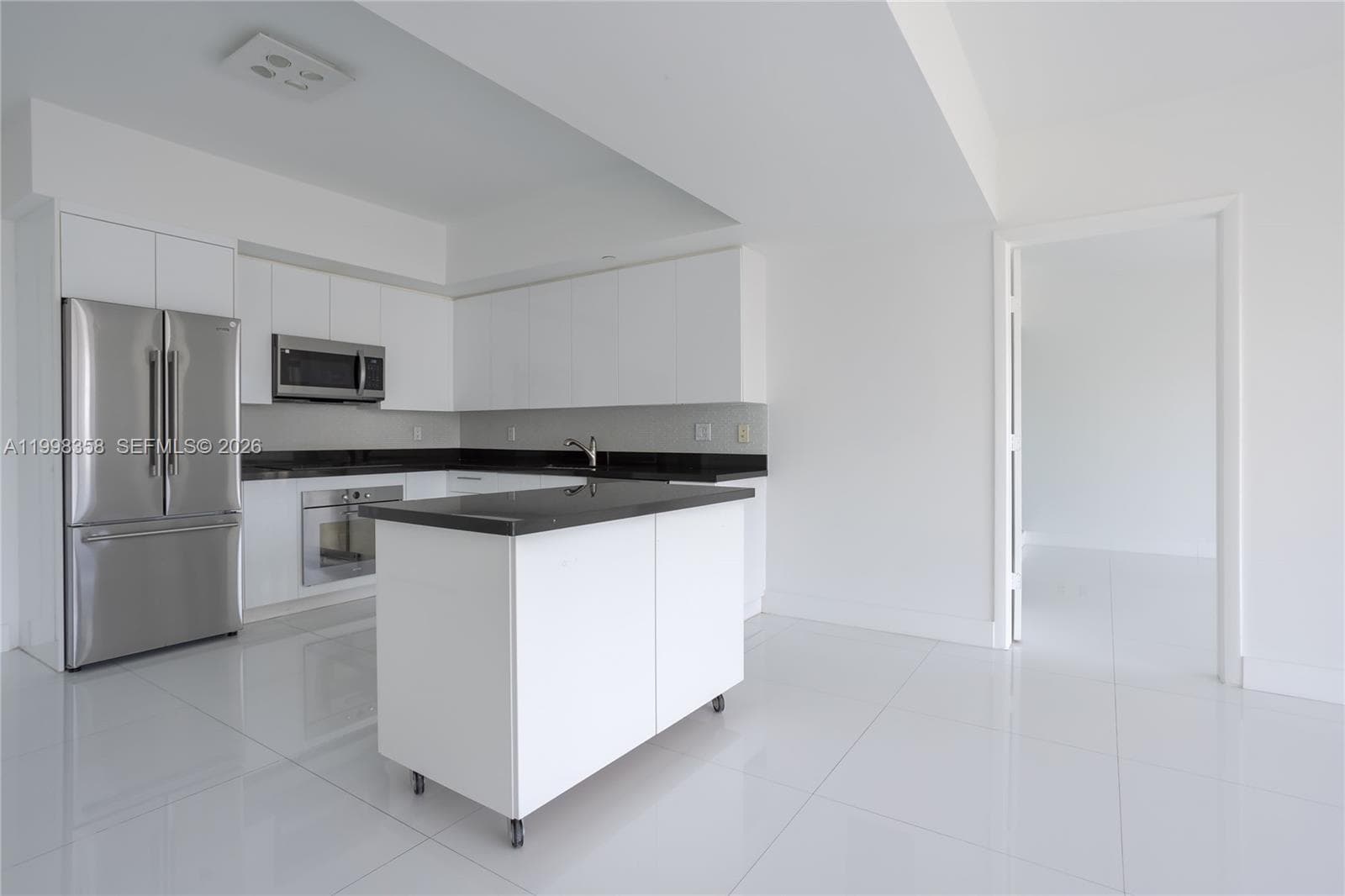 92 SW 3rd St # 3512, Miami FL 33130 — 6