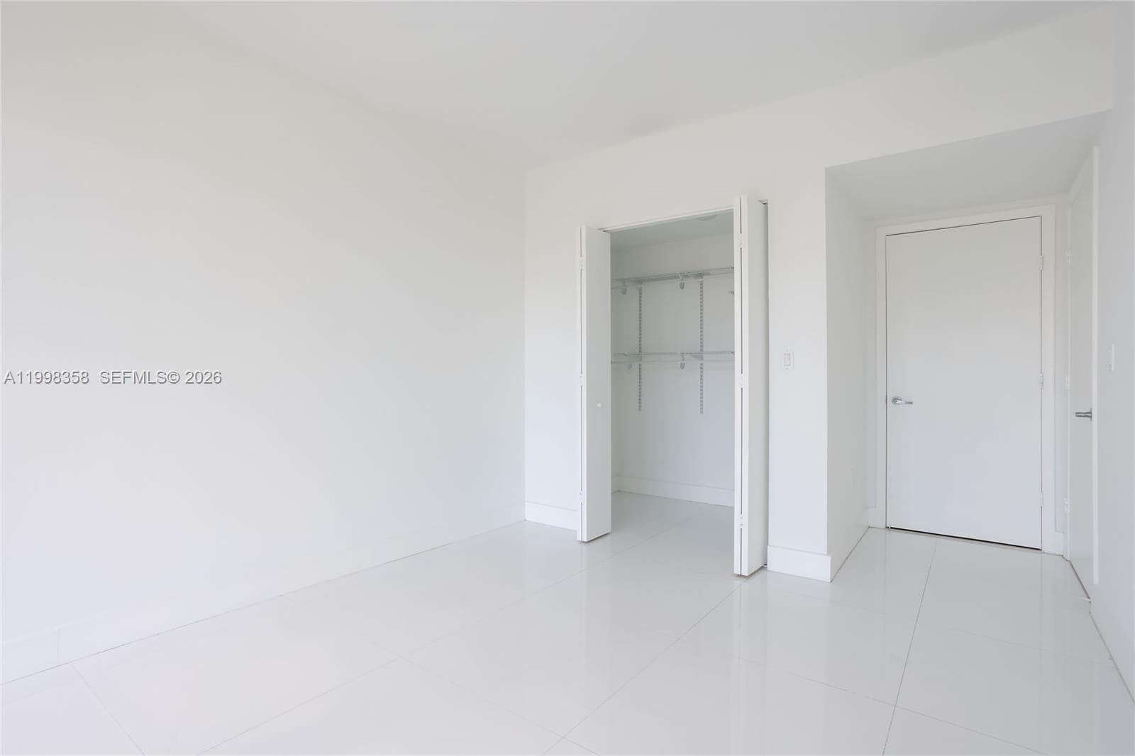 92 SW 3rd St # 3512, Miami FL 33130 — 12