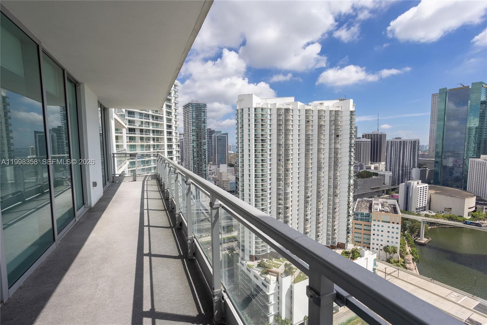 92 SW 3rd St # 3512, Miami FL 33130 — 20
