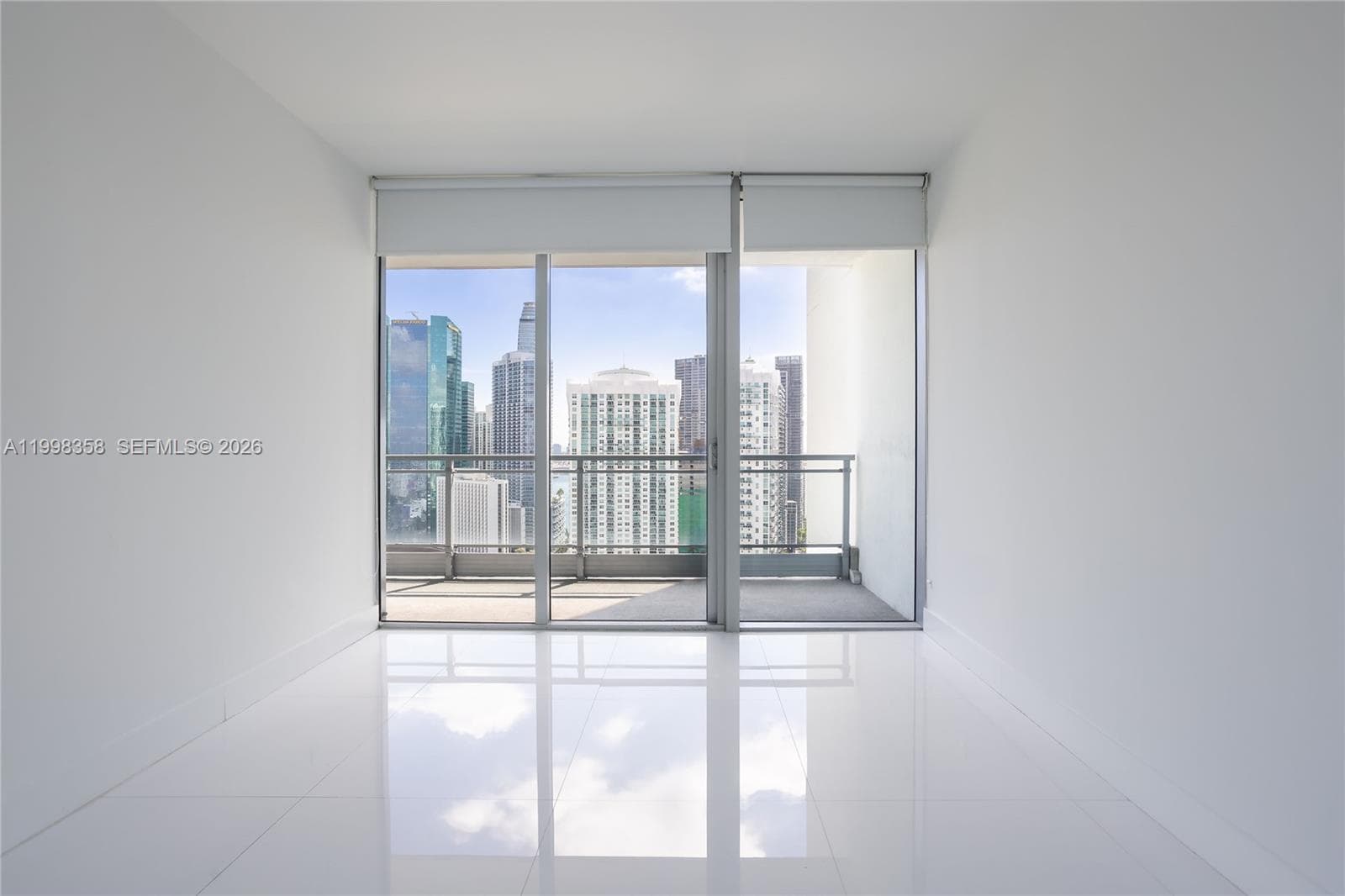 92 SW 3rd St # 3512, Miami FL 33130 — 14