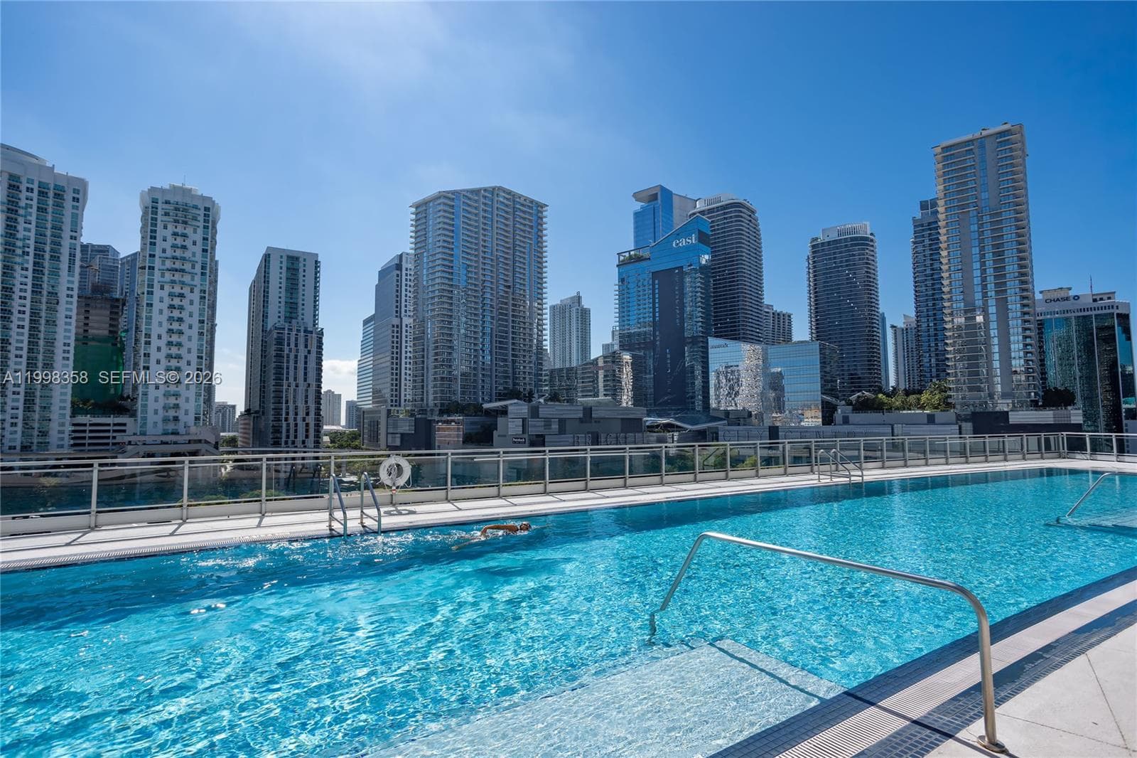 92 SW 3rd St # 3512, Miami FL 33130 — 37
