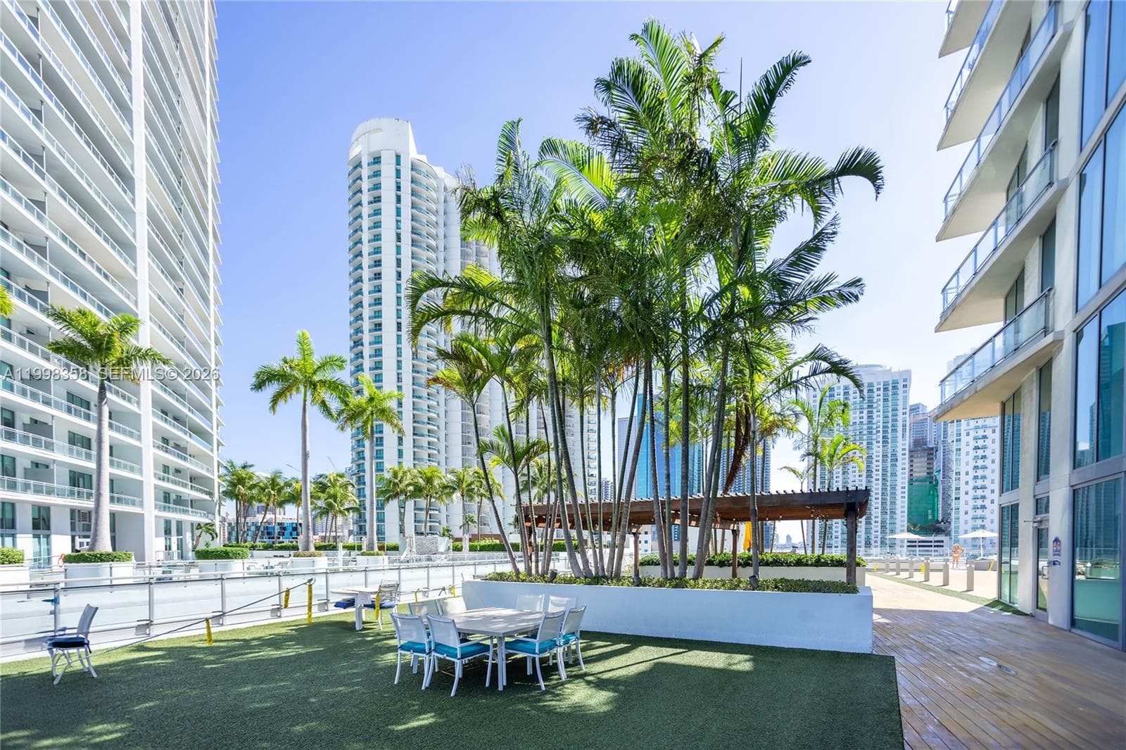 92 SW 3rd St # 3512, Miami FL 33130 — 39