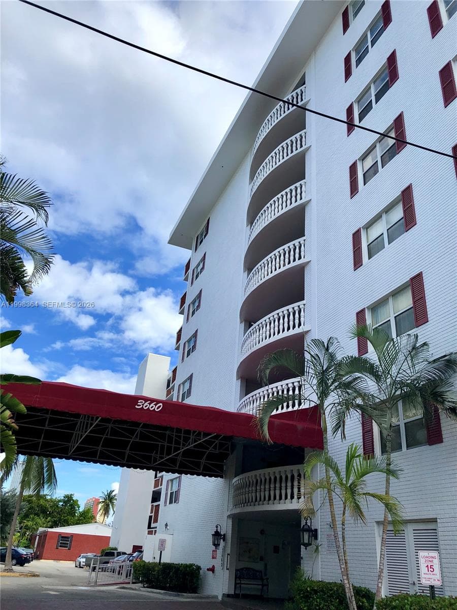 3660 NE 166th St # 812, North Miami Beach FL 33160 — 15