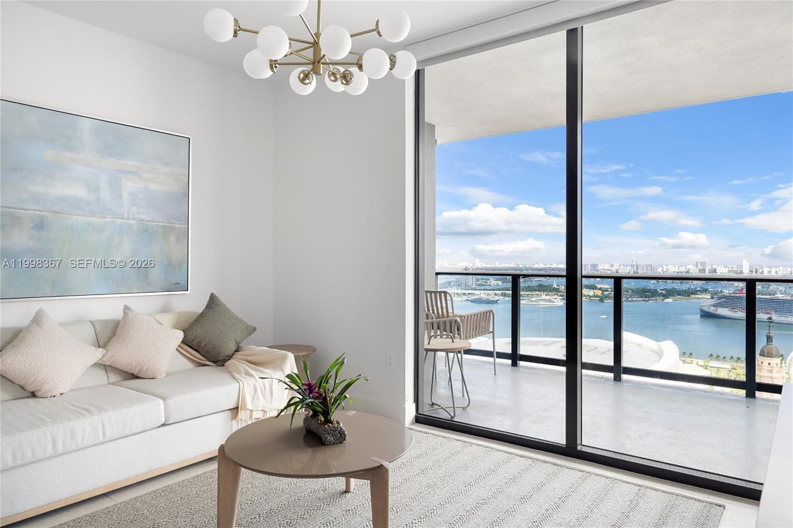 601 NE 1 st # 2716, Miami FL 33132 — 1