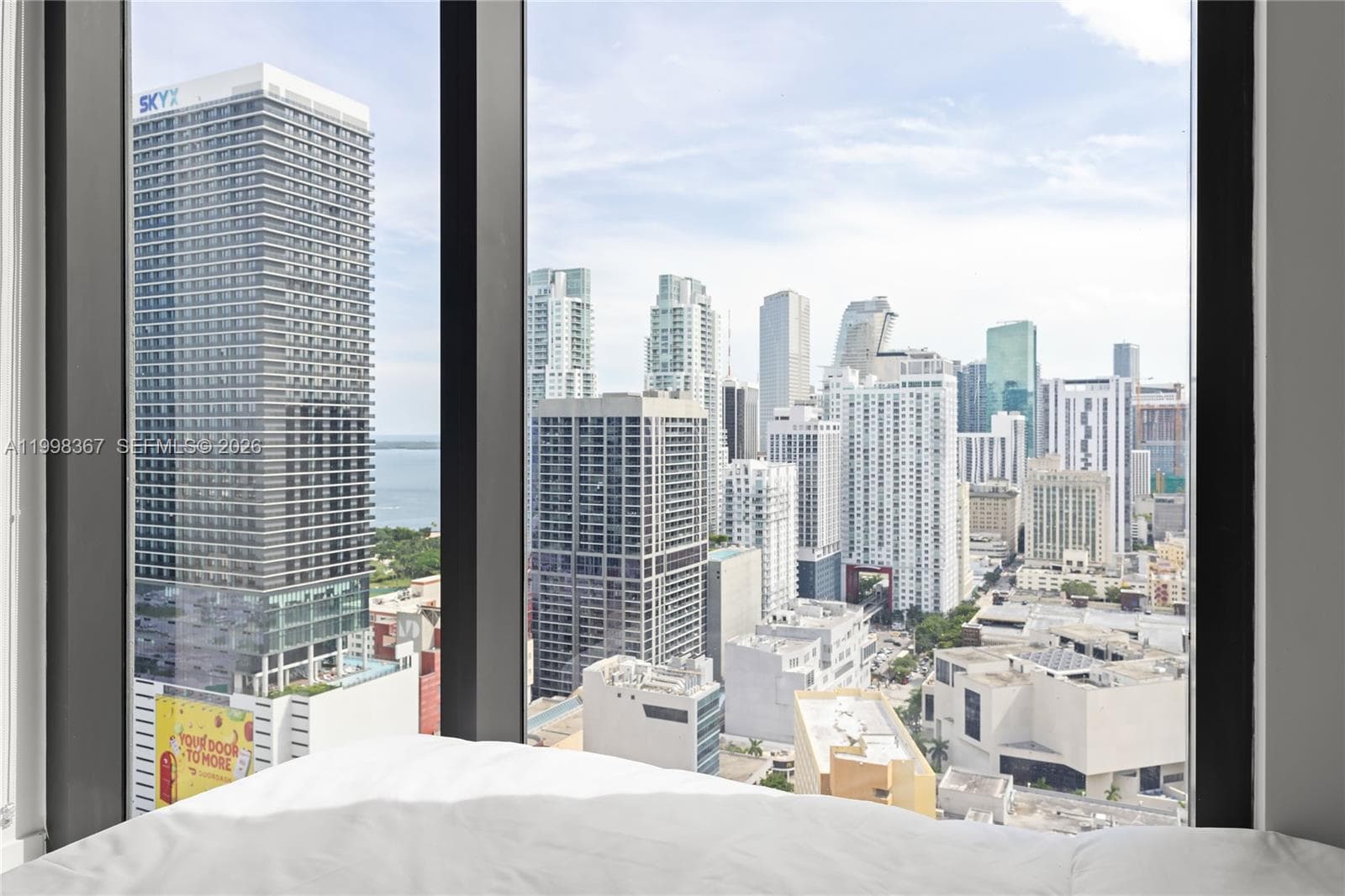 601 NE 1 st # 2716, Miami FL 33132 — 28