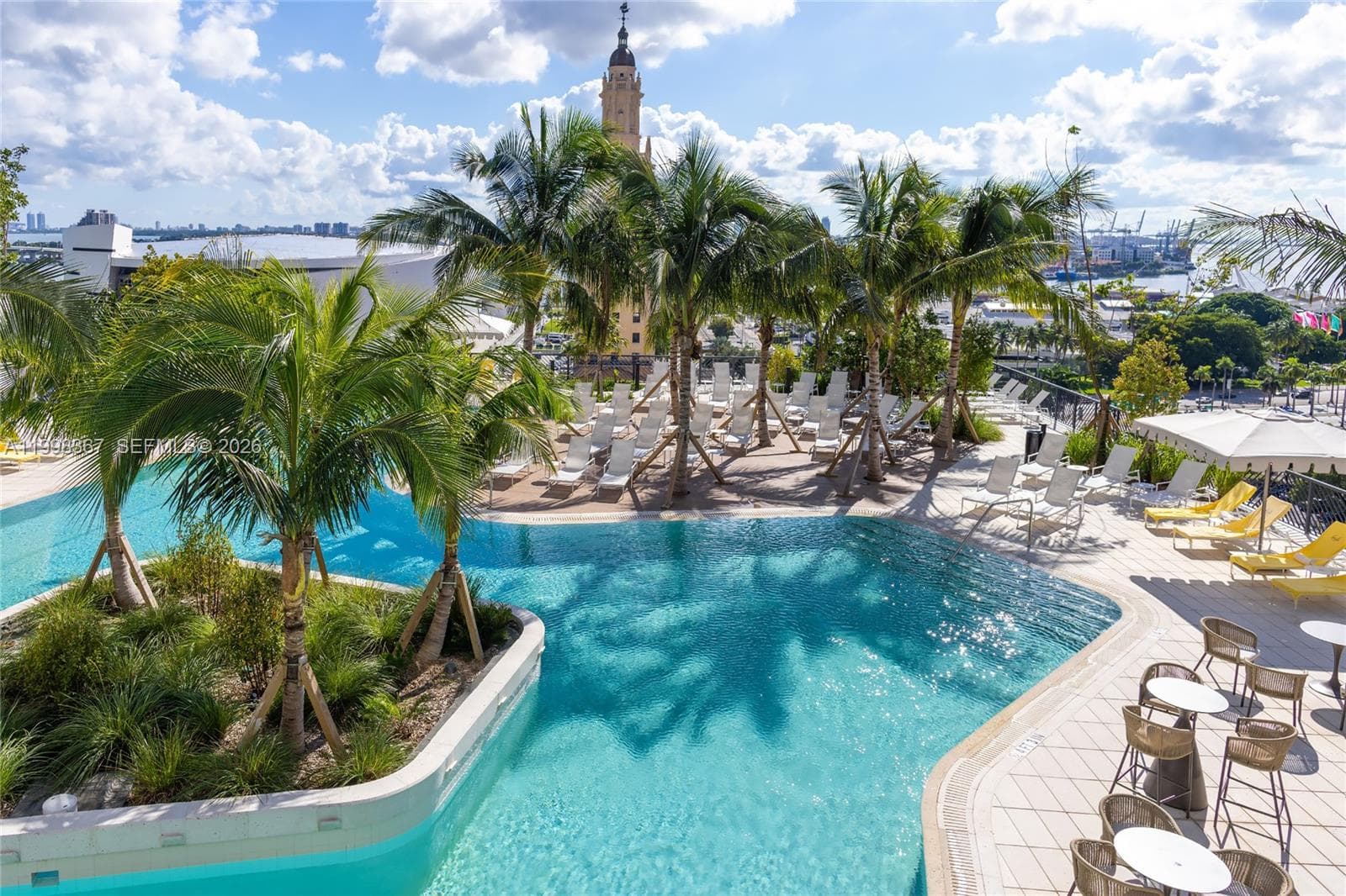 601 NE 1 st # 2716, Miami FL 33132 — 51