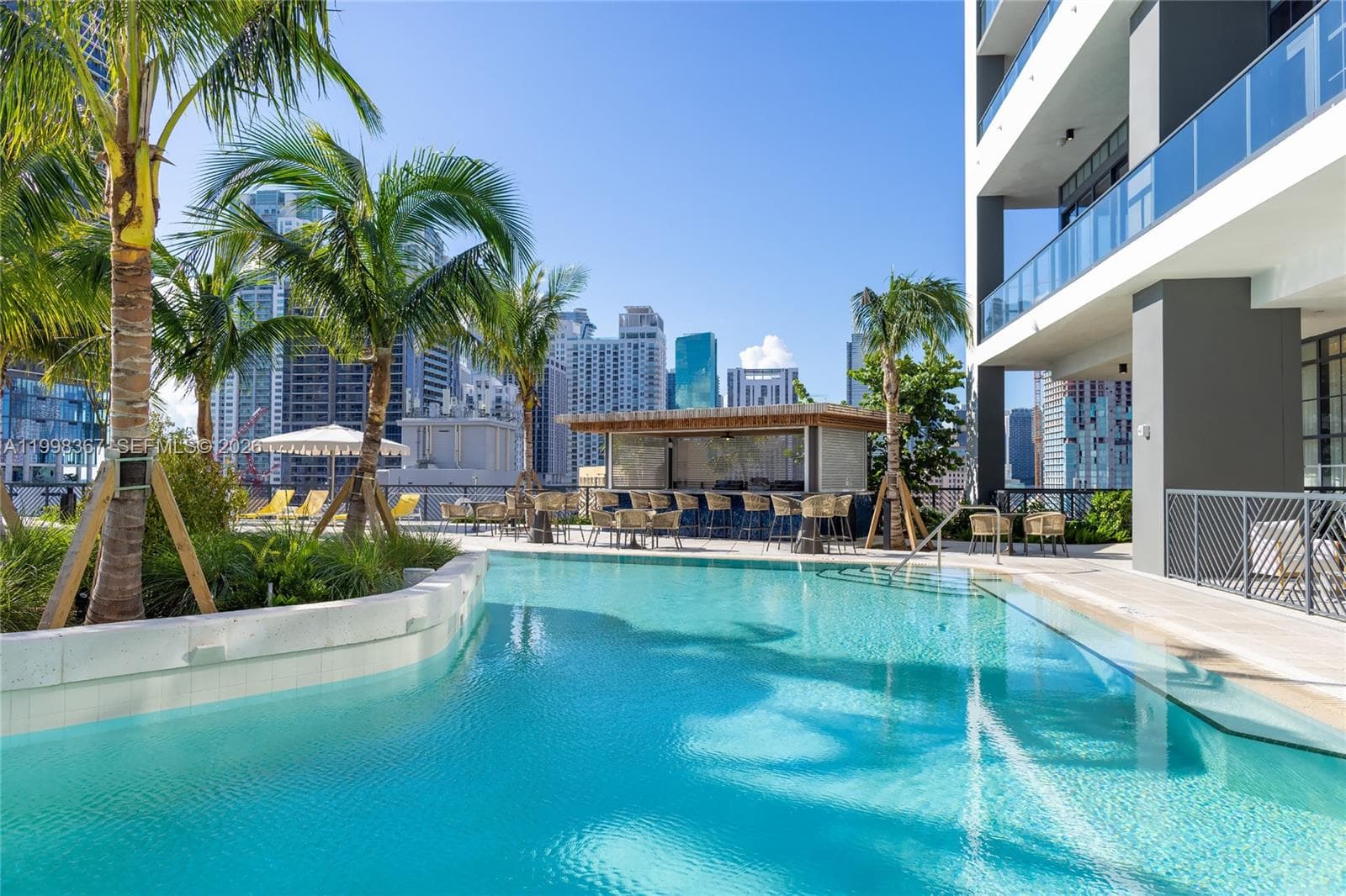 601 NE 1 st # 2716, Miami FL 33132 — 54