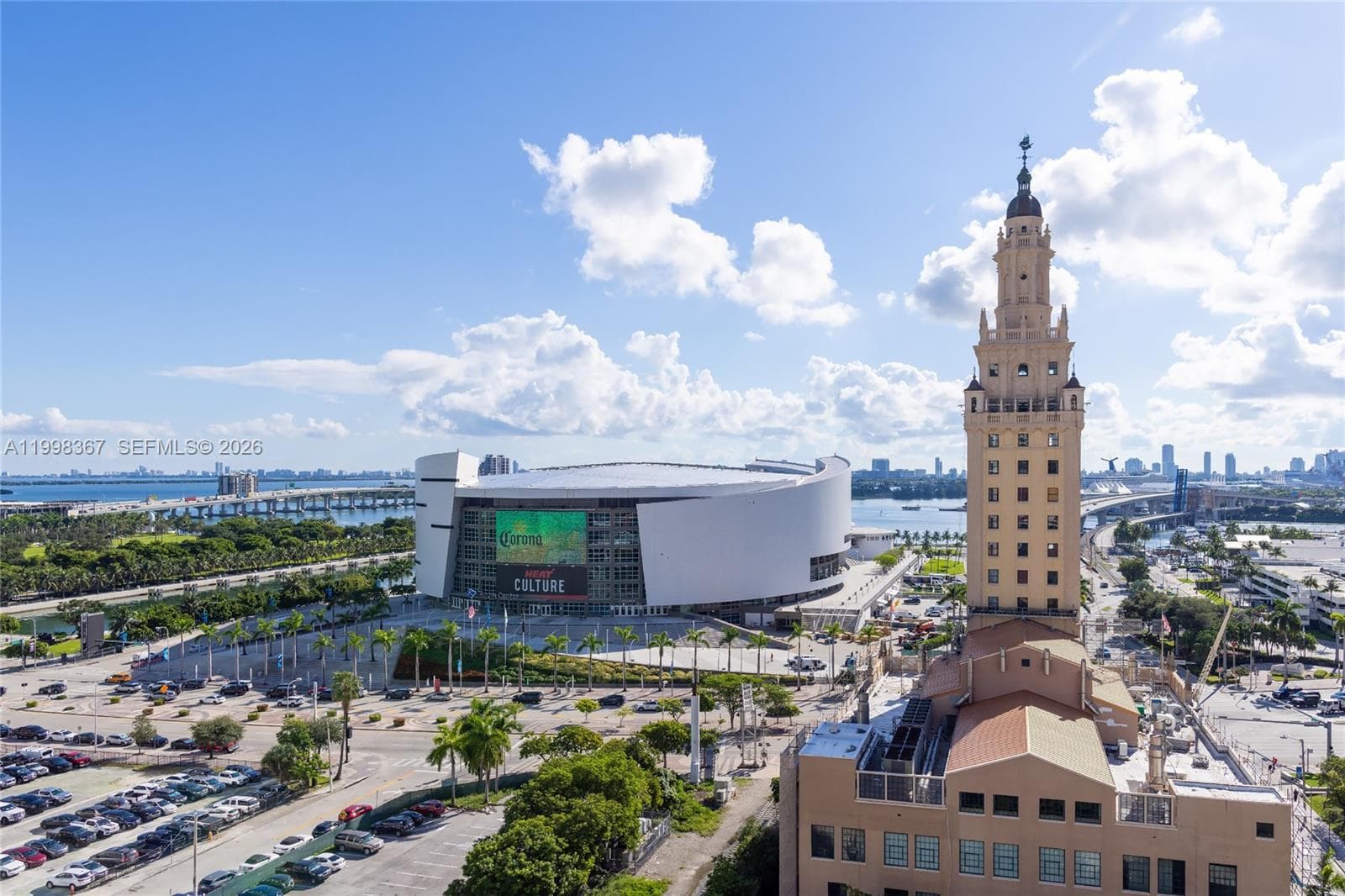 601 NE 1 st # 2716, Miami FL 33132 — 68