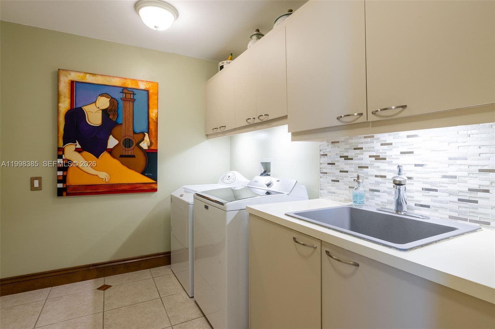 10 Edgewater Dr # 7G, Coral Gables FL 33133 — 24