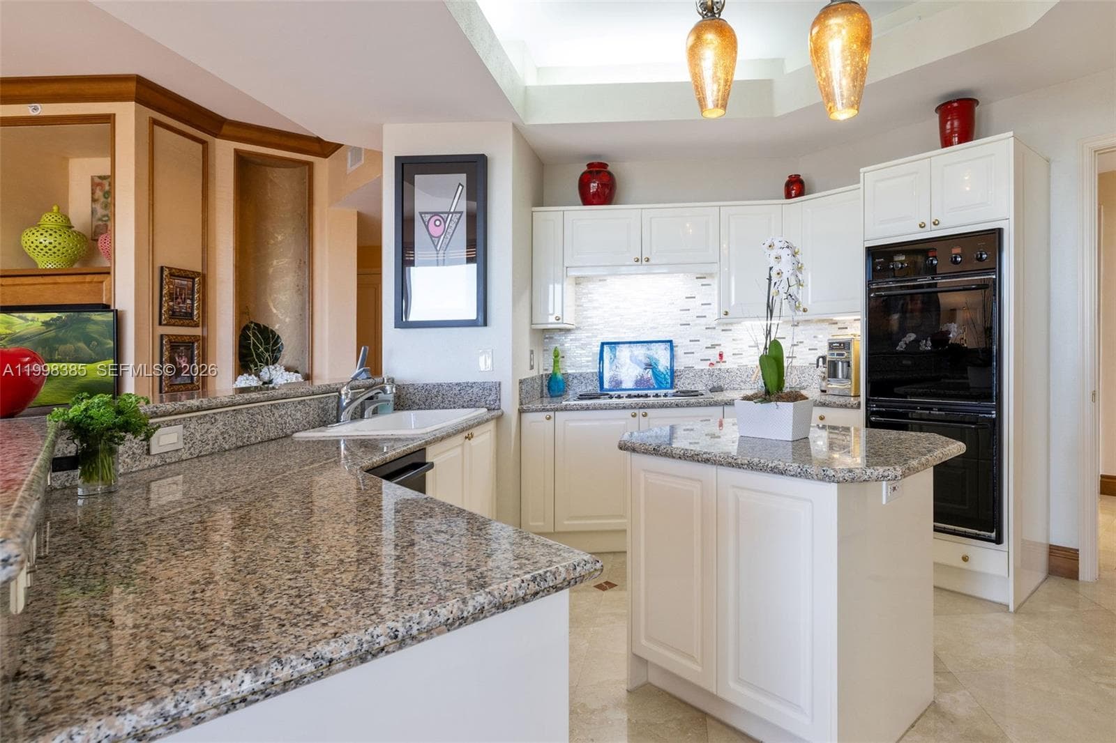 10 Edgewater Dr # 7G, Coral Gables FL 33133 — 10