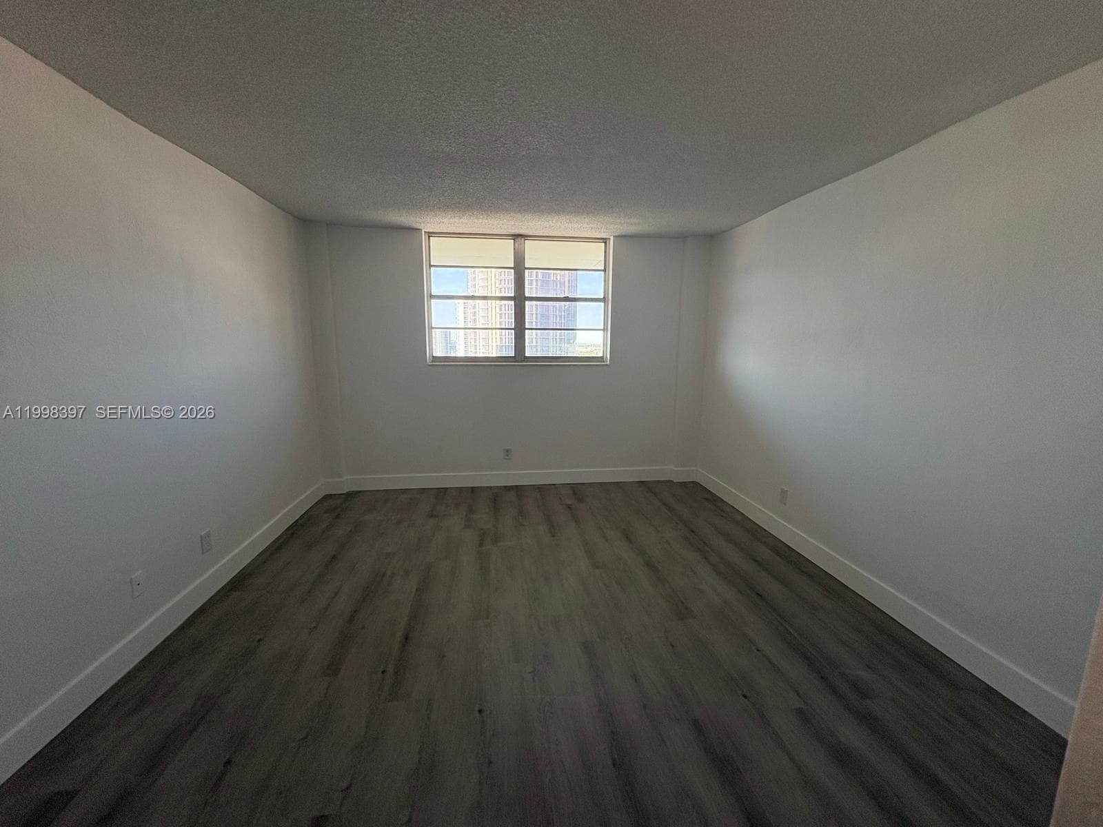 19390 Collins Ave # 1623, Sunny Isles Beach FL 33160 — 12