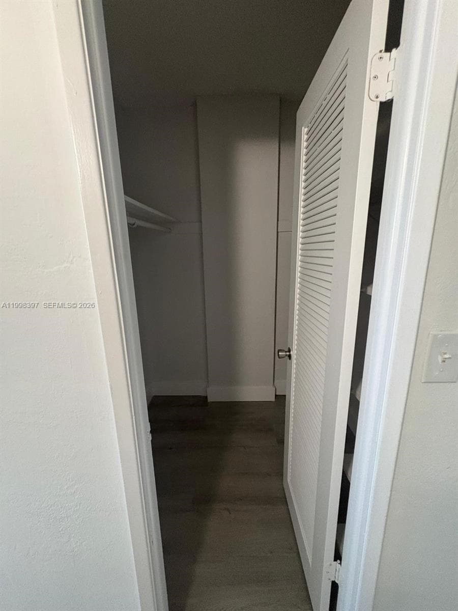 19390 Collins Ave # 1623, Sunny Isles Beach FL 33160 — 22
